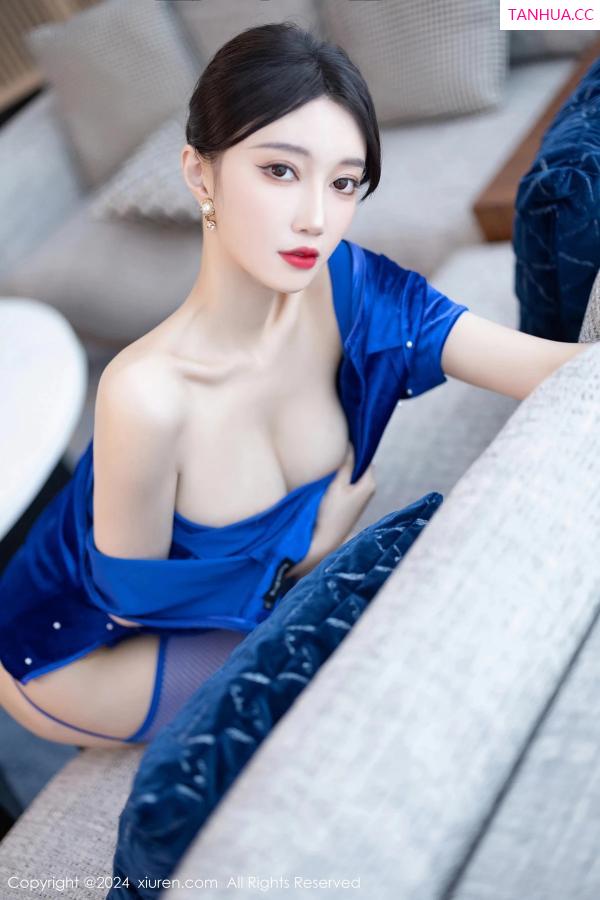 玥儿玥  [XiuRen]高清写真图 2024.03.27 No.8298 玥儿玥 美腿清纯第42张图片